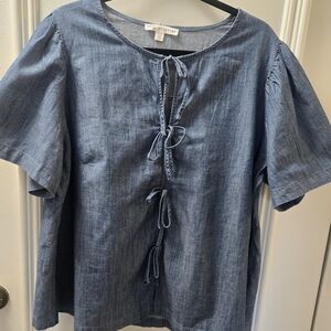 Jane + Delancey Bow Detailed Chambray Short Sleeve Top - Blue    Polished Casual